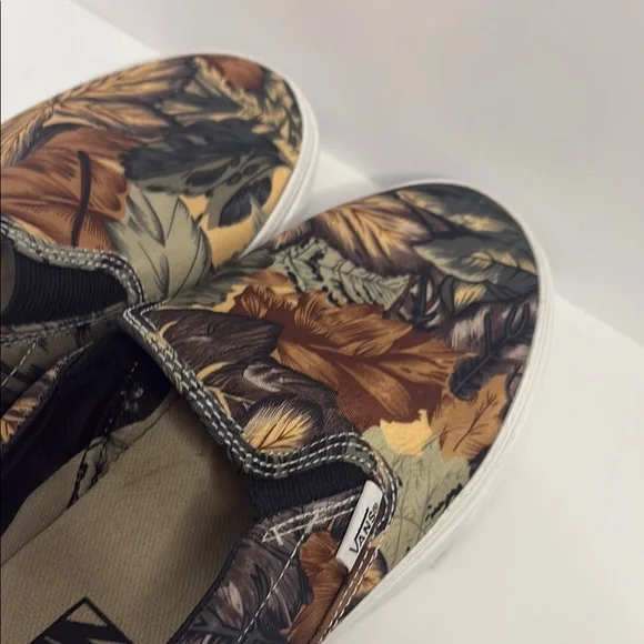 Vans Slip-On Sneakers - Picture 5 of 8